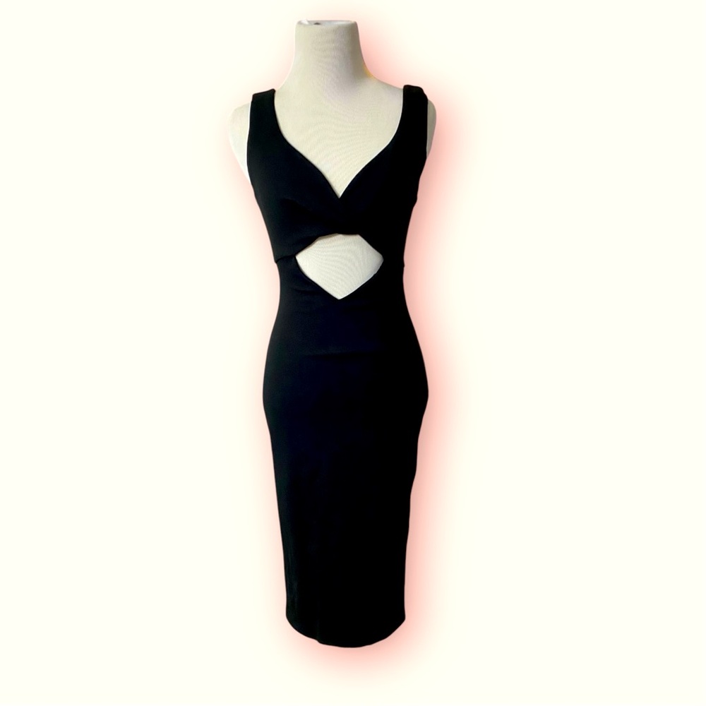 NWT Fashion Poet Cut Out Pencil Bodycon T Length Supee Soft & Stretch y Black S